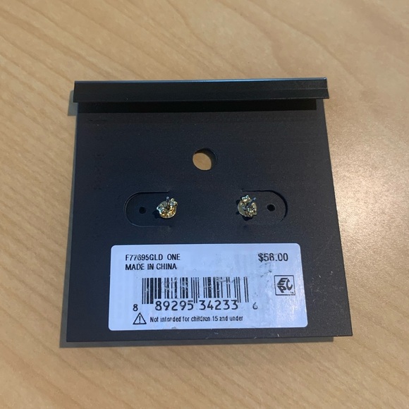 Coach Pave Horse And Carriage Stud Earrings - Gold Plated - NWT - Picture 5 of 6